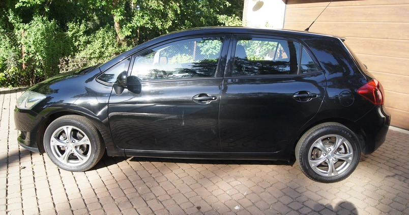 Toyota Auris cena 22900 przebieg: 181000, rok produkcji 2007 z Witnica małe 301